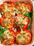 Pimiento relleno de carne molida de res