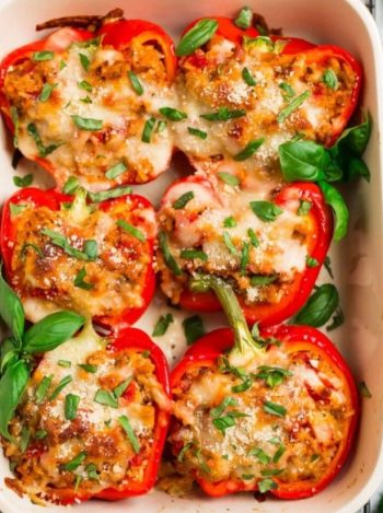 Pimiento relleno de carne molida de res
