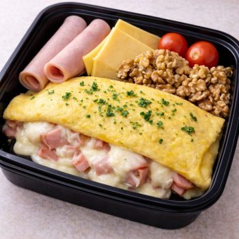 Omelette de jamón y queso mozzarella