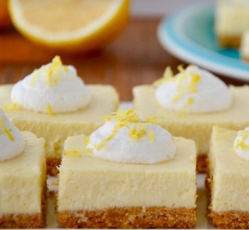 Barritas de cheesecake de limón