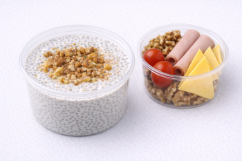 Vanilla chia pudding